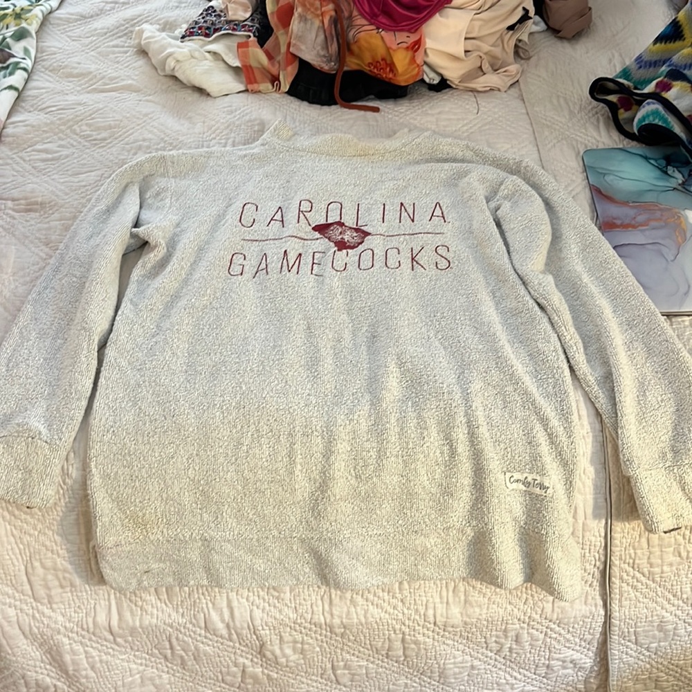 *NEVER WORN* USC Comfy College sweater
